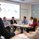 Как не потеряться в профессии: практическое руководство по повышению квалификации психологов